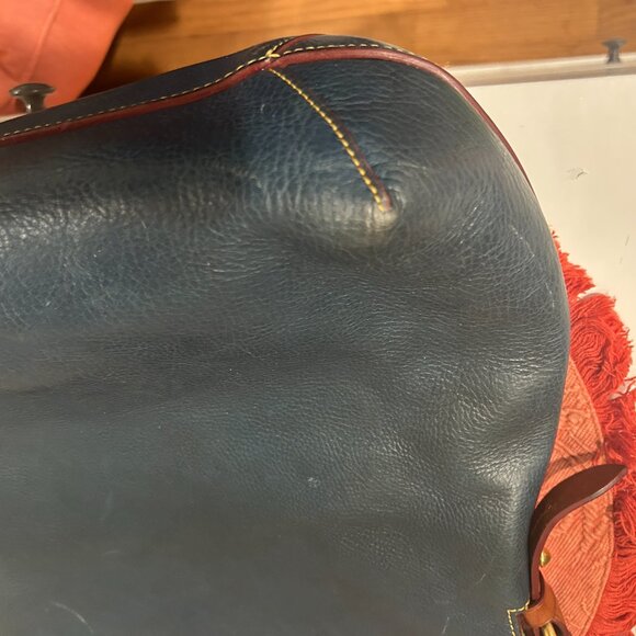 Dooney & Bourke Pebble Grain Twist Strap Hobo bag - Picture 5 of 15